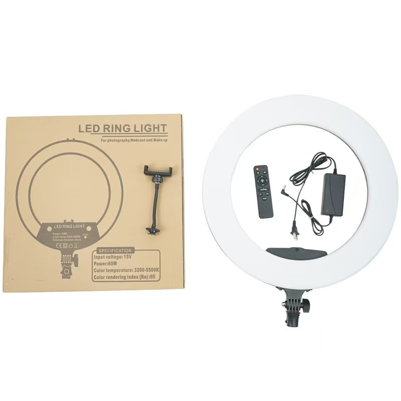 18インチリングライト 96W 3200-5500K CRI - Ring Light 18 Inch Studio のレビューと価格