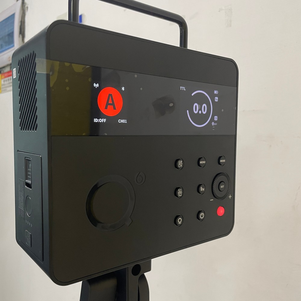 NEEWER Q6 600Ws 2.4G TTL HSS ア - Studio Strobe Hss Ttl のレビューと価格